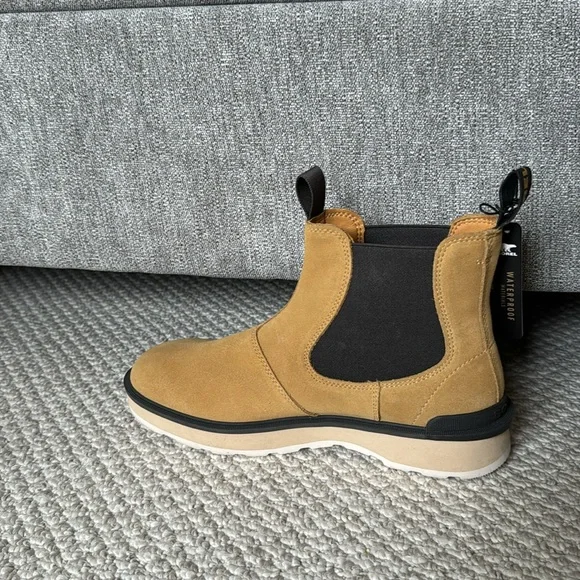 Sorel Hi-Line Chelsea Boot Geo Yellow Jet
